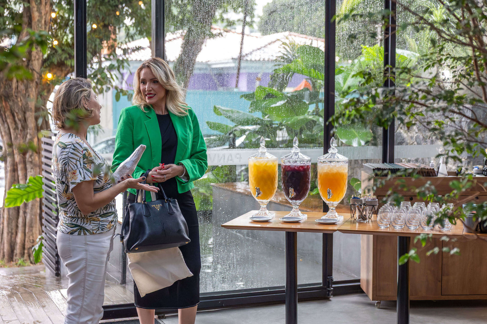 Recepção de convidados em ambiente premium do SM Club